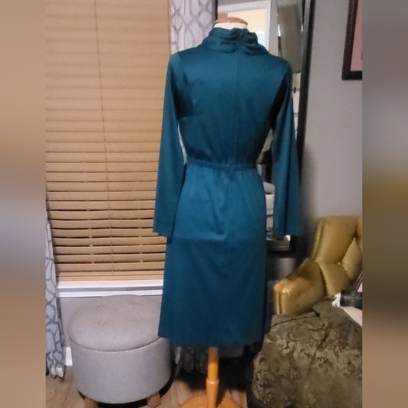 Understand Chic Toni Todd Vintage Dress - Picture 3 of 4